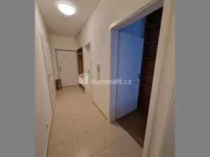 Pronájem bytu 2+kk, Praha - Hostavice, U Hostavického potoka, 49 m2