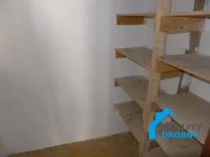 Pronájem bytu 3+1, Děčín, Teplická, 98 m2