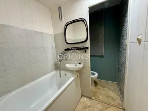 Pronájem bytu 1+1, Chomutov, Březenecká, 36 m2