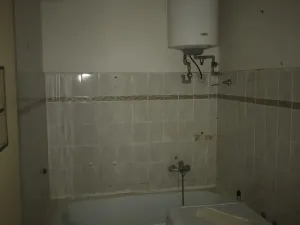 Pronájem bytu 2+1, Úpice, Revoluční, 56 m2