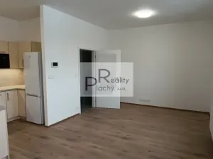 Prodej bytu 2+kk, Hevlín, 62 m2