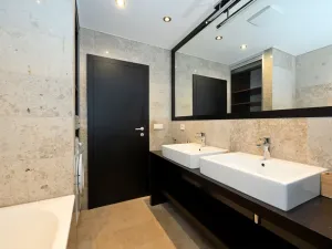 Pronájem bytu 5+kk, Praha - Hrdlořezy, Mezilehlá, 141 m2