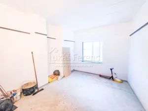 Pronájem bytu 3+1, Milovice - Mladá, Spojovací, 67 m2