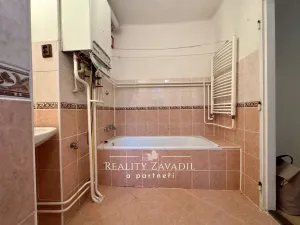 Prodej bytu 2+1, Opava, náměstí Svaté Hedviky, 57 m2