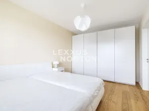 Pronájem bytu 2+kk, Praha - Hlubočepy, Fabiánové, 48 m2