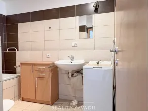 Pronájem bytu 1+1, Zlín, Dlouhá, 36 m2