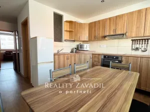 Pronájem bytu 1+1, Zlín, Dlouhá, 36 m2