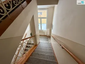Prodej bytu 3+1, Karlovy Vary, Moskevská, 92 m2