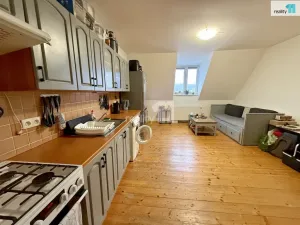 Pronájem bytu 2+kk, Karlovy Vary, Západní, 40 m2