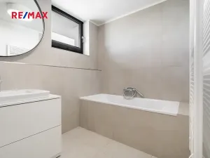 Prodej rodinného domu, Praha - Královice, Pešíkova, 220 m2