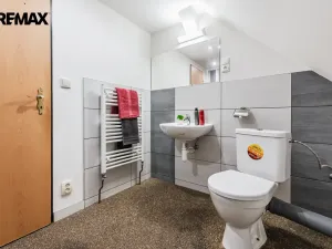 Prodej rodinného domu, Desná - Desná II, K Parlamentu, 180 m2