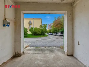 Prodej garáže, Praha - Braník, 14 m2