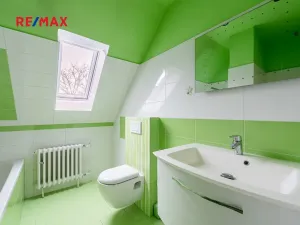 Prodej vily, Měchenice, Hlavní, 330 m2