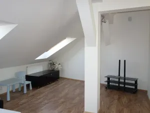 Pronájem bytu 2+kk, Brno, Charbulova, 85 m2