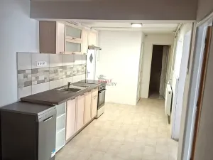 Pronájem bytu 2+1, Rožnov pod Radhoštěm, Pod Chlacholovem, 85 m2