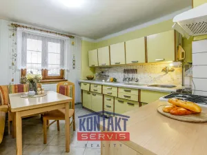 Prodej rodinného domu, Dívčice, 243 m2