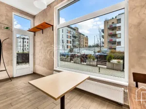 Pronájem restaurace, Praha - Čakovice, Theinova, 187 m2