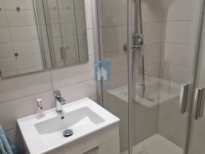 Pronájem bytu 4+1, Praha, Chalabalova, 96 m2
