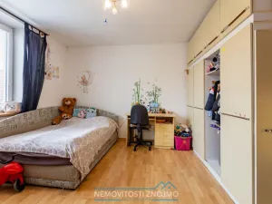 Prodej bytu 3+1, Znojmo, Krátká, 72 m2