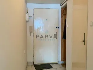 Pronájem bytu 1+kk, Praha - Vysočany, Kolbenova, 28 m2