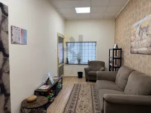 Pronájem kanceláře, Hodonín, Masarykovo nám., 14 m2