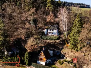 Prodej chaty, Týn nad Vltavou - Hněvkovice na levém břehu Vltavy, 80 m2