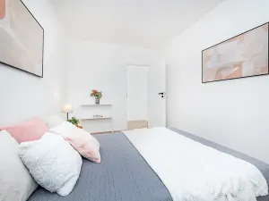 Prodej bytu 2+kk, Praha - Modřany, Daškova, 44 m2