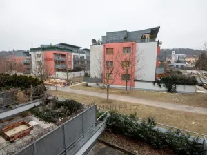 Pronájem bytu 1+kk, Praha - Liboc, Naardenská, 46 m2