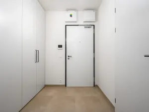 Pronájem bytu 1+kk, Praha - Hostivař, Nurmiho, 42 m2