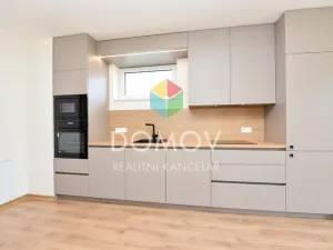 Pronájem bytu 2+kk, Beroun, Na Máchovně, 63 m2