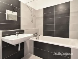 Pronájem bytu 2+kk, Praha - Libeň, Kurta Konráda, 61 m2