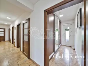 Prodej rodinného domu, Kostelec nad Labem, K Jahodovce, 140 m2