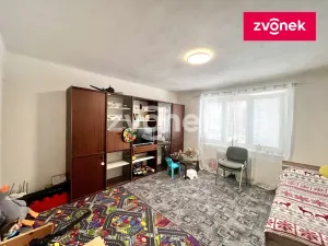 Pronájem bytu 2+1, Otrokovice, Bezručova, 50 m2