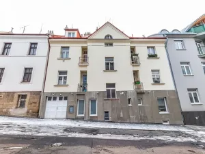 Pronájem bytu 2+1, Praha - Kobylisy, U třešňovky, 68 m2