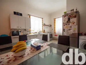 Prodej rodinného domu, Mariánské Lázně, 251 m2