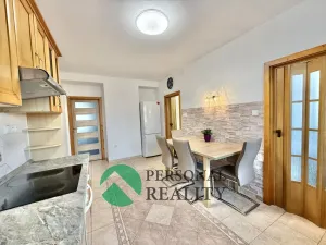 Prodej bytu 3+1, Nedrahovice, 68 m2