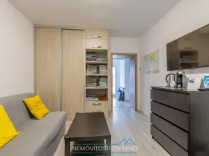 Prodej rodinného domu, Kuchařovice, Znojemská, 150 m2