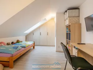 Prodej rodinného domu, Kuchařovice, Znojemská, 150 m2