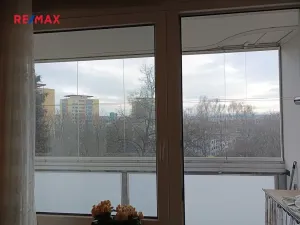 Prodej bytu 2+kk, Praha - Kobylisy, Třeboradická, 39 m2