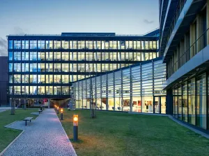 Pronájem kanceláře, Praha - Nusle, Pikrtova, 350 m2