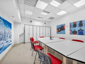 Prodej výrobních prostor, Turnov, Hruborohozecká, 2500 m2