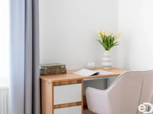 Prodej bytu 2+kk, Praha - Vysočany, Spojovací, 50 m2