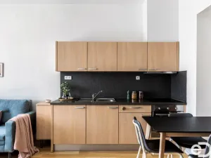 Prodej bytu 2+kk, Praha - Vysočany, Spojovací, 50 m2