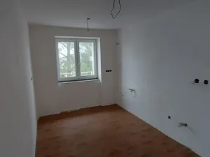 Prodej bytu 2+1, Kladno - Kročehlavy, Otevřená, 63 m2