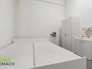 Pronájem bytu 4+1, Uherské Hradiště, náměstí Republiky, 92 m2