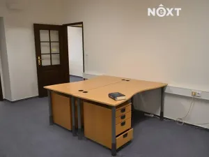 Pronájem kanceláře, České Budějovice, nám. Přemysla Otakara II., 150 m2