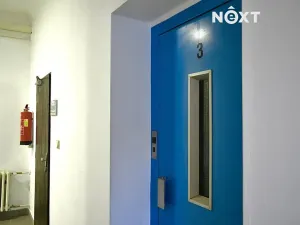 Pronájem kanceláře, České Budějovice, nám. Přemysla Otakara II., 150 m2