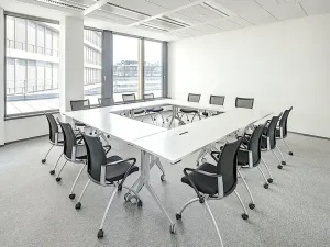 Pronájem kanceláře, Praha - Nusle, Pikrtova, 500 m2