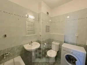 Pronájem bytu 1+kk, Praha - Radotín, Zbynická, 30 m2