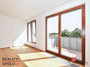 Prodej bytu 1+kk, Praha - Dolní Chabry, Ústecká, 31 m2